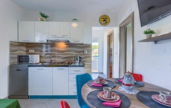 Holiday Home Perunika Zezevica Ngoại thất bức ảnh